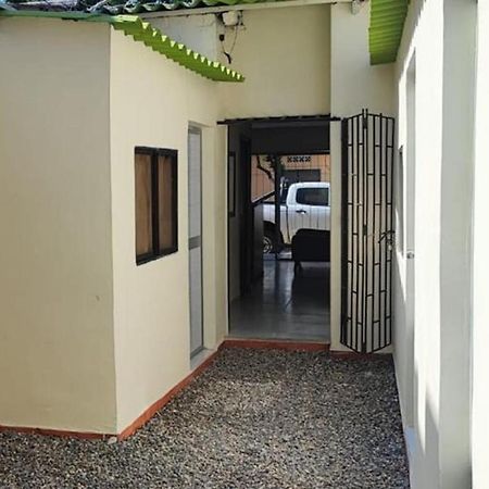 Ayenda Hotel Helenas Ríohacha エクステリア 写真